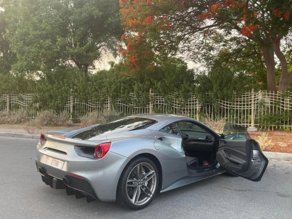  Grey Ferrari 488 GTB Photo 2