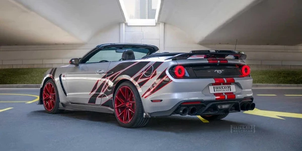  Grey Ford Mustang Photo 2