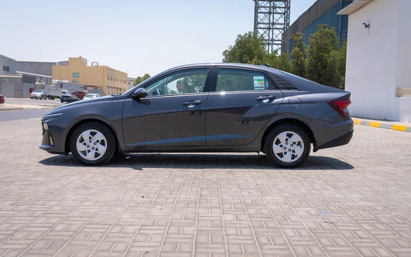  Grau Hyundai Accent Photo 9