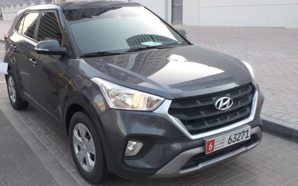  Grey Hyundai Creta Photo 2