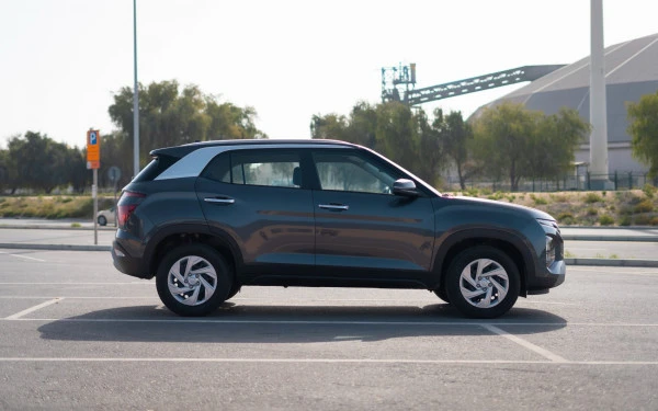  اللون الرمادي هيونداي كريتا Photo 2