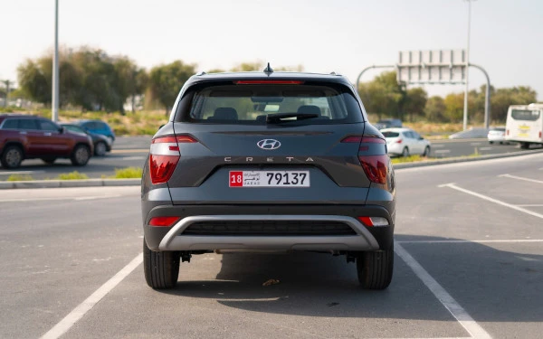  اللون الرمادي هيونداي كريتا Photo 4