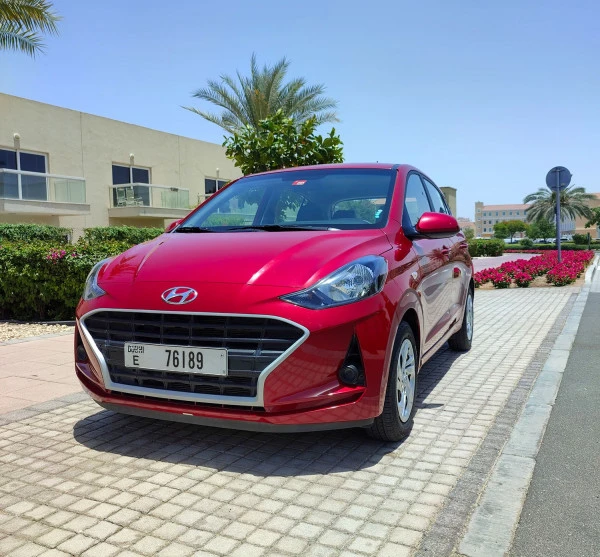  Grey Hyundai i10 Photo 6