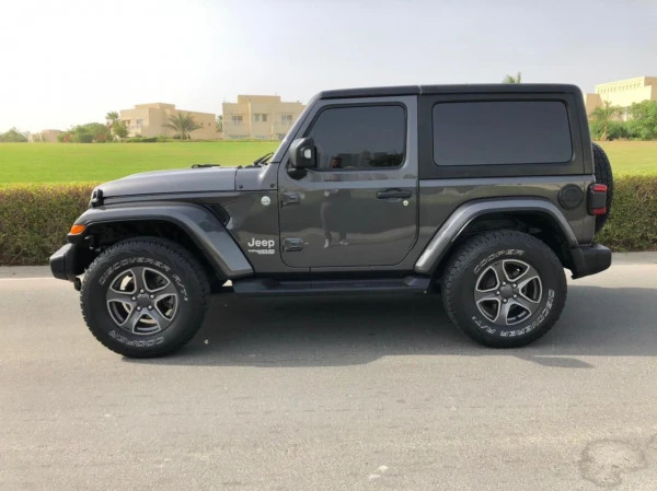  Grise Jeep Wrangler Photo 2