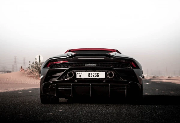  Grey Lamborghini Evo Spyder Photo 2