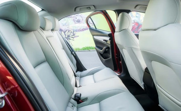  Grey Mazda 3 Photo 20