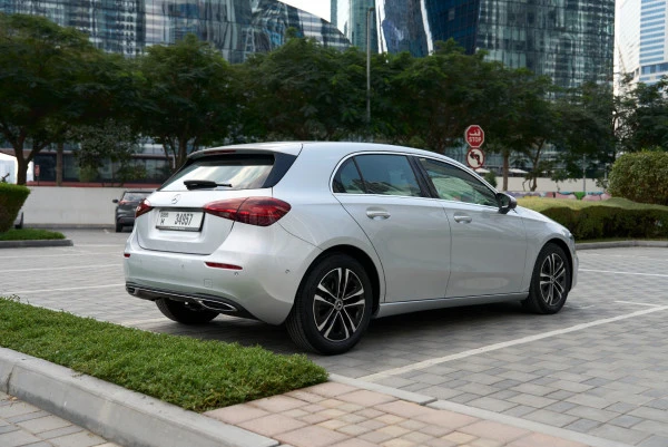  Grey Mercedes A180 Photo 5