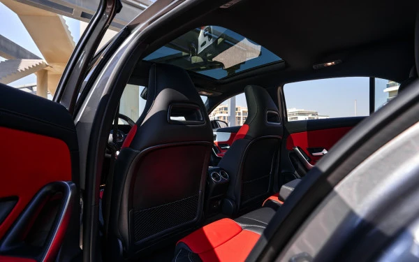  Grey Mercedes A200 Photo 9