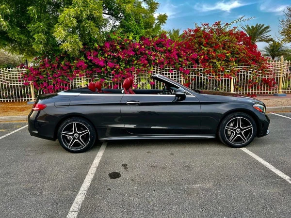  Nero Mercedes C300 Convertible Photo 2