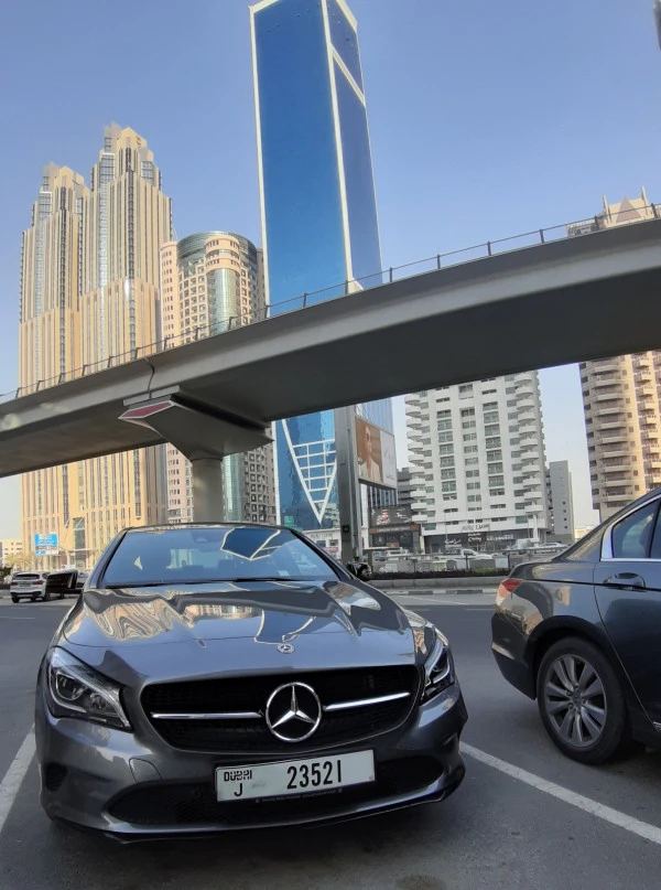  Grey Mercedes CLA 200 Photo 5