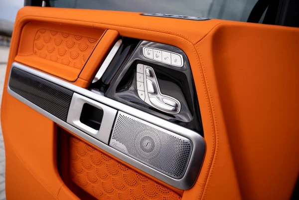  اللون الرمادي مرسيدس G63 AMG Photo 7