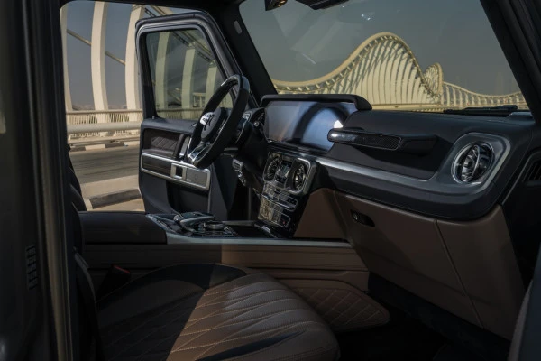  Grey Mercedes G63 AMG Photo 5