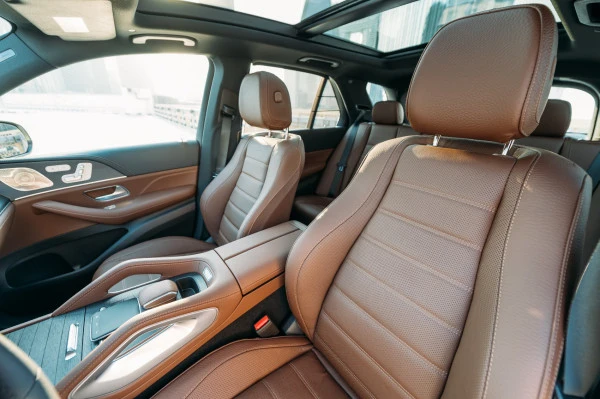  Grey Mercedes GLE 450 AMG-kit Photo 5