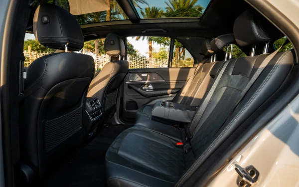  Grey Mercedes GLE 63 AMGs Photo 18