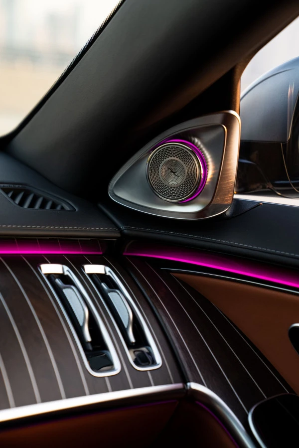  Grey Mercedes S680 Maybach Photo 10