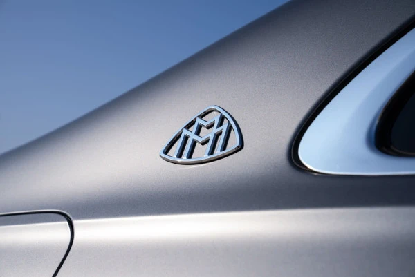  Grey Mercedes S680 Maybach Photo 21