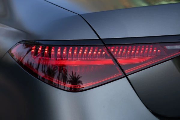  اللون الرمادي مرسيدس S500 مايباخ Photo 3