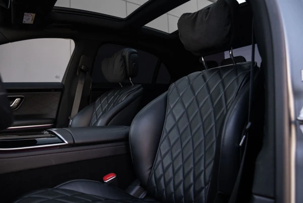  اللون الرمادي مرسيدس S500 مايباخ Photo 12