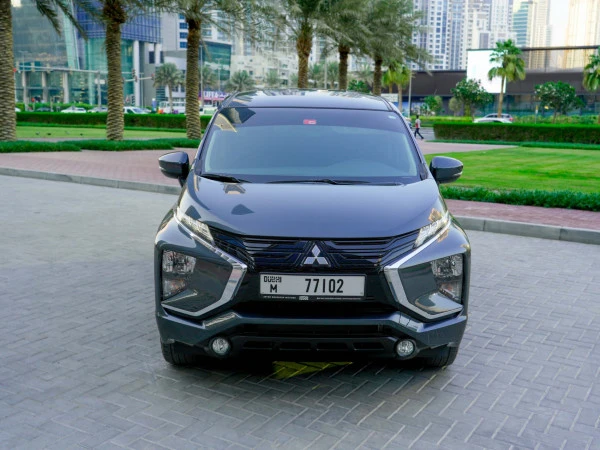  Grise Mitsubishi Xpander Photo 2