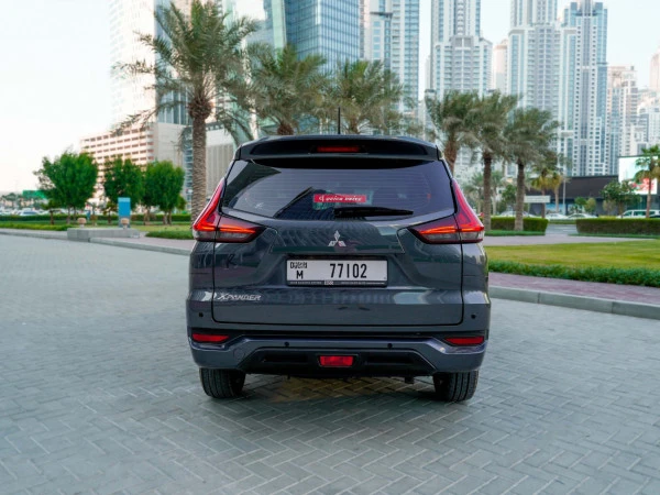  Grise Mitsubishi Xpander Photo 10
