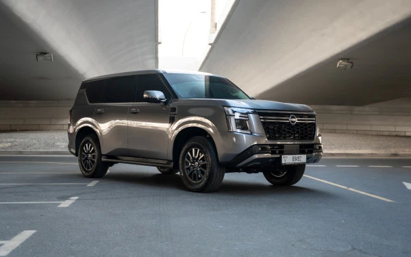  اللون الرمادي نيسان باترول Platinum V6 Photo 9