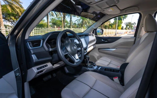  Grey Nissan Xterra Photo 6