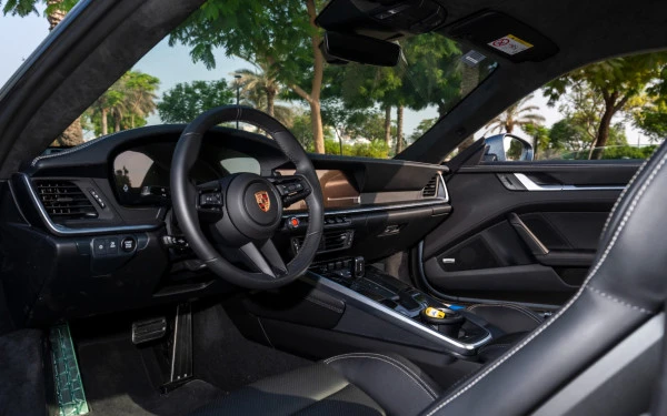 Grey Porsche 911 Carrera GTS Photo 3