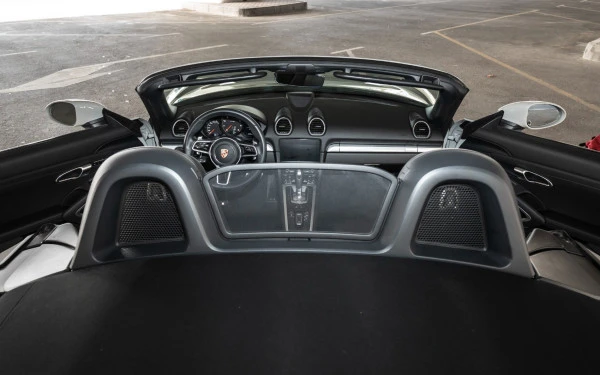  Grey Porsche Boxster 718 Photo 12