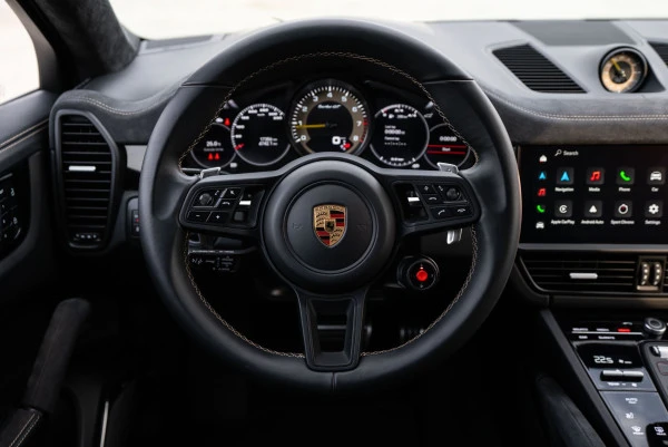  Grau Porsche Cayenne GTS Photo 2