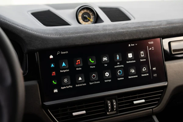  Grau Porsche Cayenne GTS Photo 14