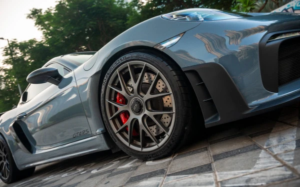  Grey Porsche Cayman GT4 RS Photo 6