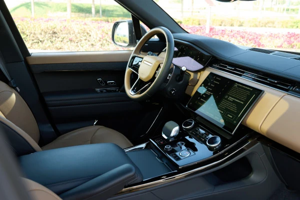  Grey Range Rover Sport Photo 8