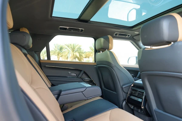  Grey Range Rover Sport Photo 10