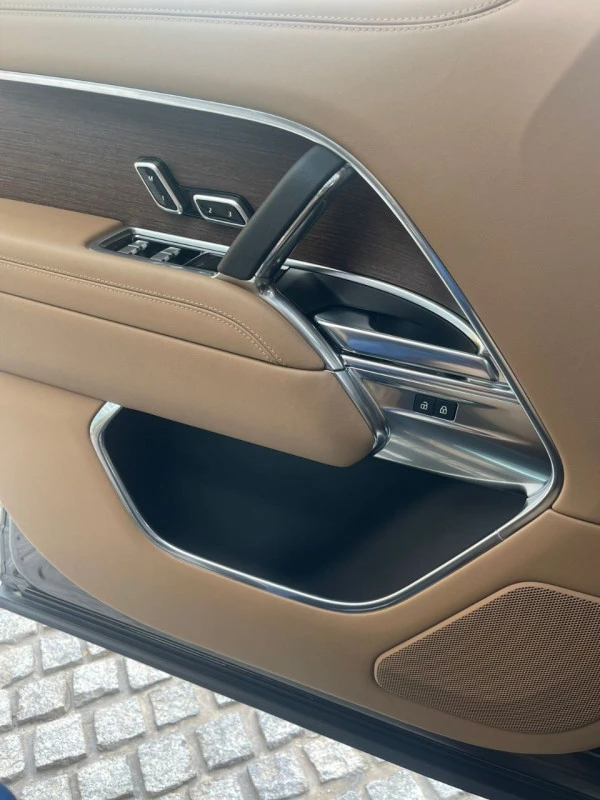  Grey Range Rover Vogue Photo 8