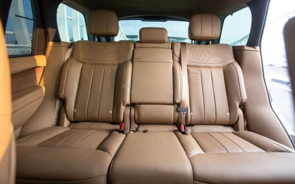  Grey Range Rover Vogue Photo 9