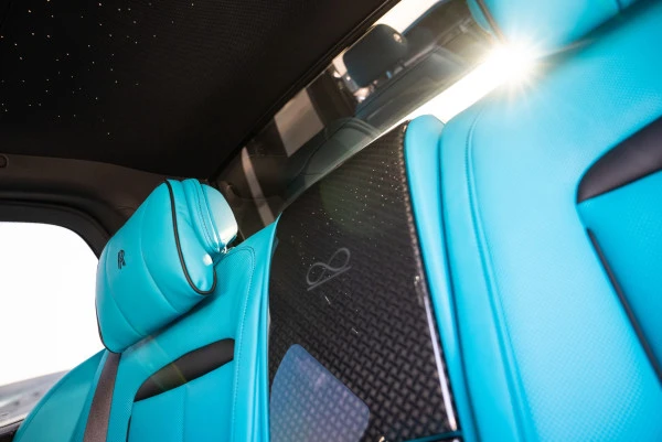  Grey Rolls Royce Cullinan Photo 10