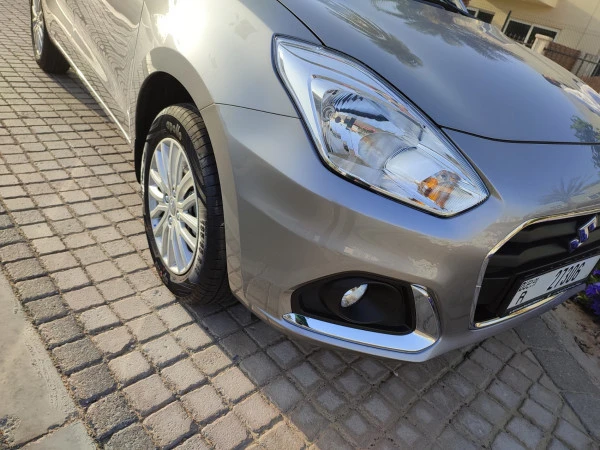  Grey Suzuki Dzire Photo 5