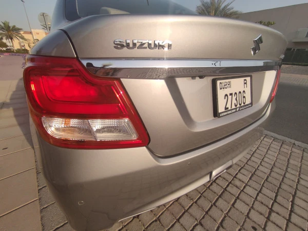  Grey Suzuki Dzire Photo 7