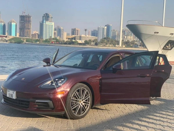  Maroon Porsche Panamera Photo 2