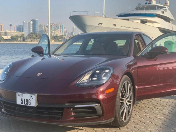  Maroon Porsche Panamera Photo 4