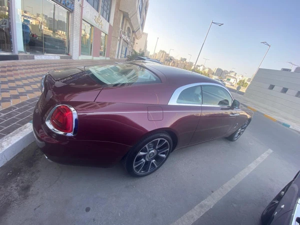  Maroon Rolls Royce Wraith Photo 2