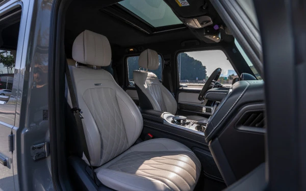  ناردو رمادي مرسيدس G63 AMG Photo 5