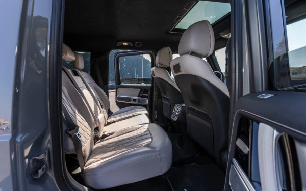  ناردو رمادي مرسيدس G63 AMG Photo 6