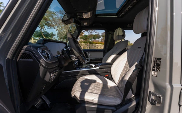  ناردو رمادي مرسيدس G63 AMG Photo 7