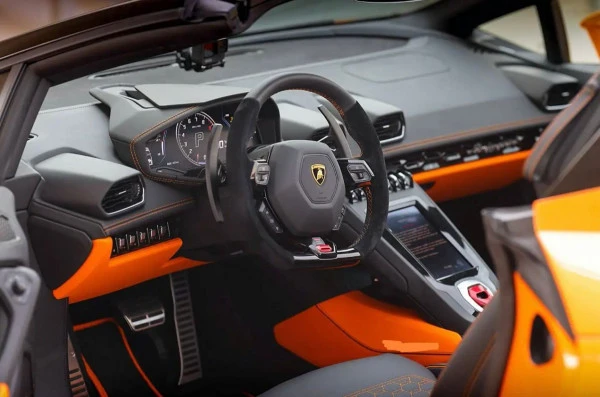  Orange Lamborghini Huracan Evo Spyder Photo 5