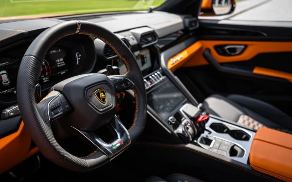  البرتقالي لامبورغيني أوروس Photo 4