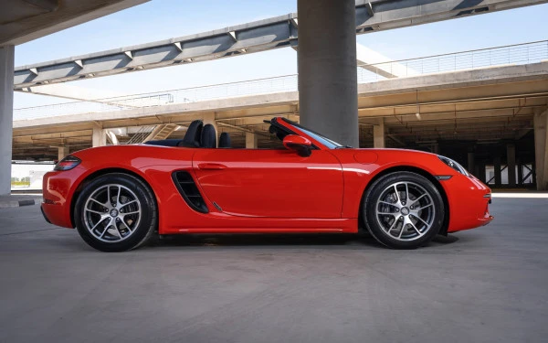  Orange Porsche Boxster 718 Photo 3