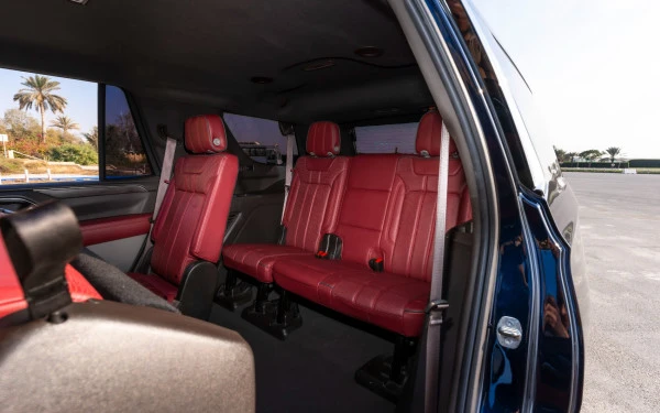  Purple Chevrolet Tahoe Photo 8