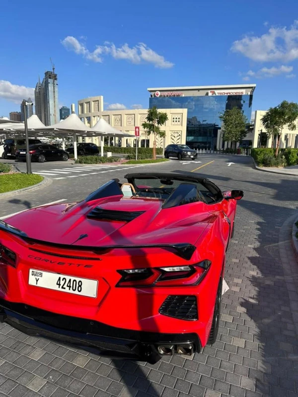  Красный Chevrolet Corvette Photo 4