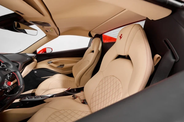  Red Ferrari F8 Tributo Spyder Photo 6